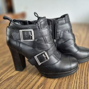 Harley-Davidson Black Heeled Boots with Buckles